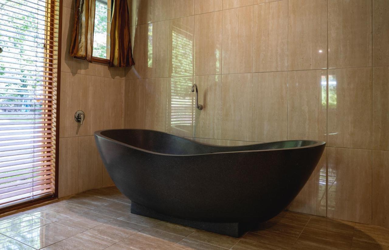 True North - 4Br Home & Garden In Bush Setting With Huge Bath Bilpin Екстериор снимка